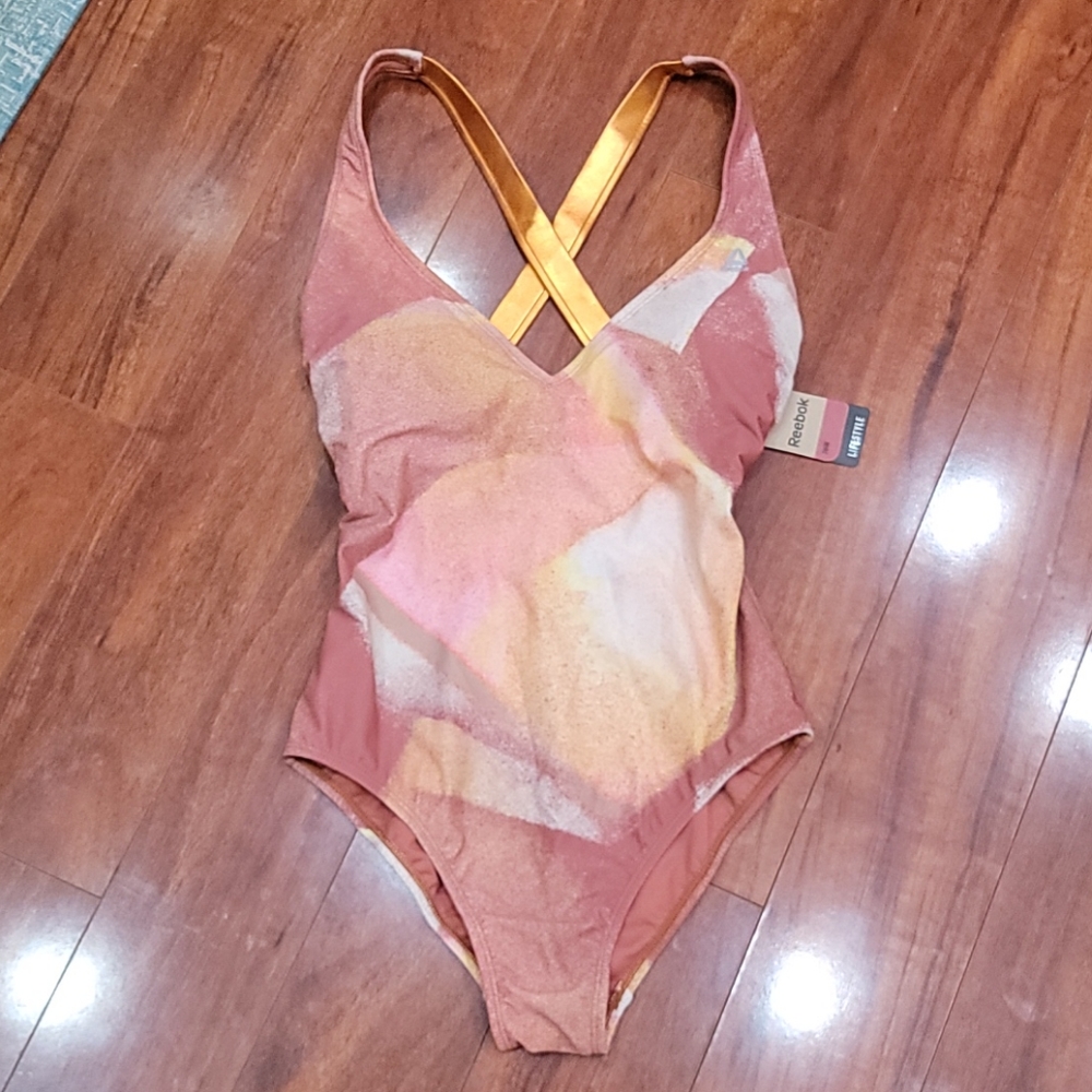 NWT size M Reebok 1 pc swimsuit - Picture 2 of 10